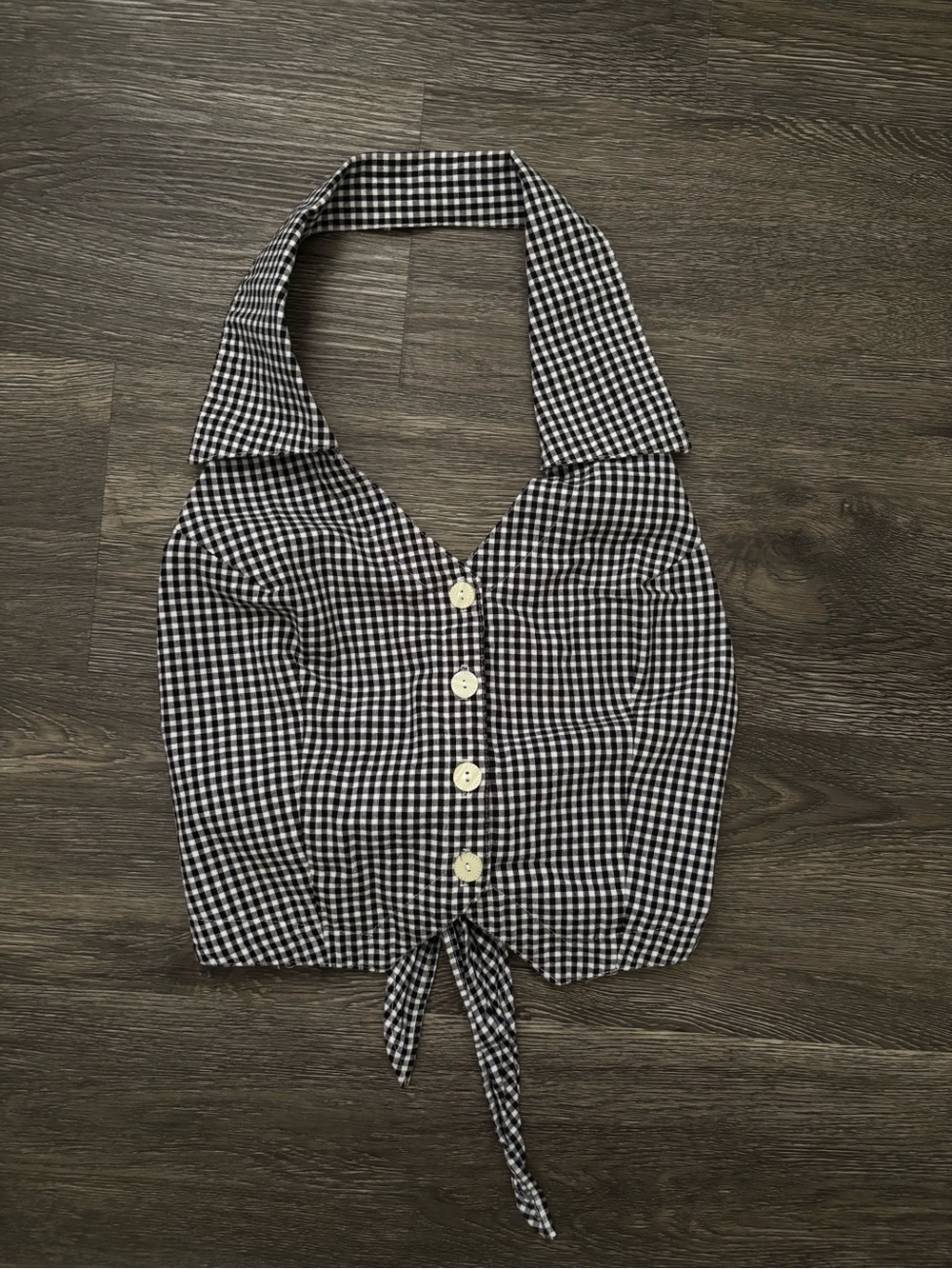 Moda Black & White Gingham Tie-Front Halter Camisole
